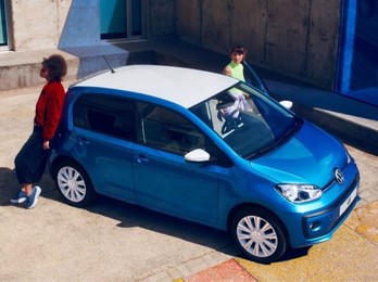Volkswagen Up Carpoint