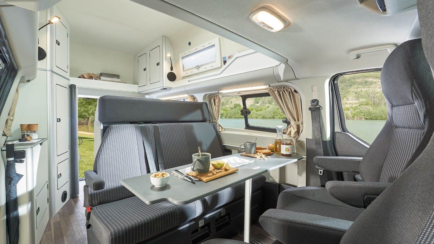 Ford Transit Custom Nugget Interni